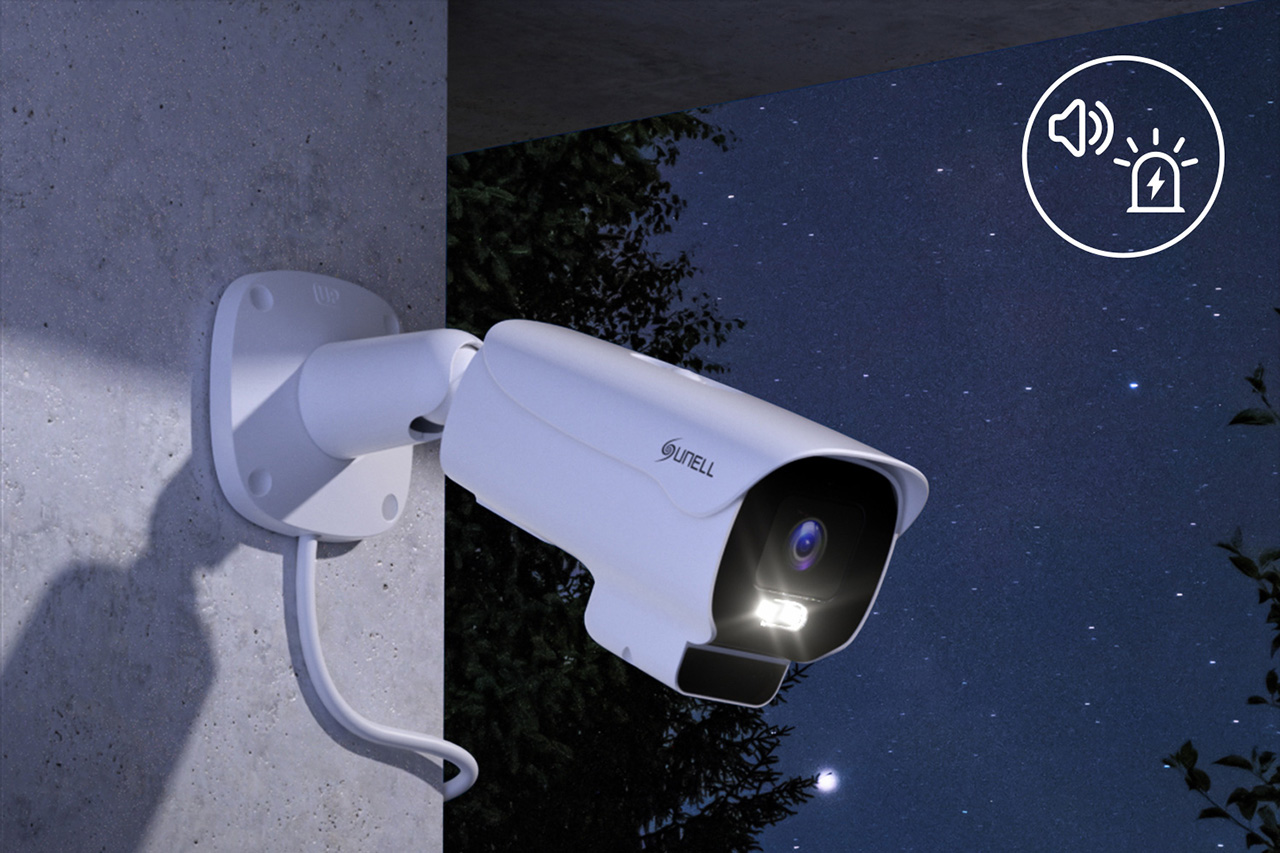 Built-in Sound And Light Alarms of Active Deterrence Camera